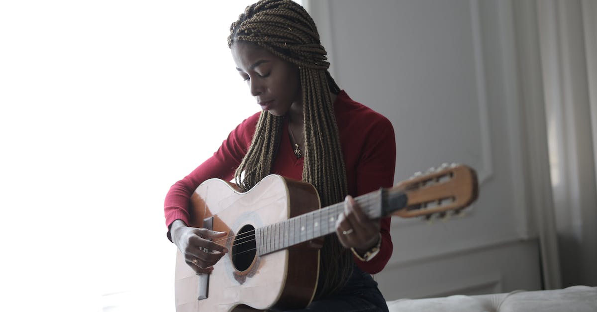 Gitara basowa - budowa, strojenie i podstawowe techniki gry