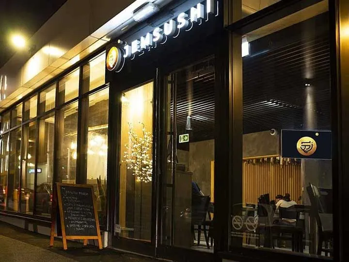 Poznań kuchnia azjatycka ramen sushi