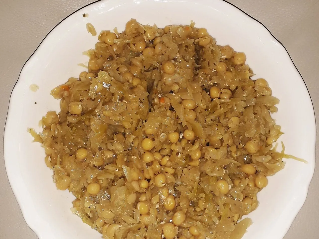 rozczarowany kucharz groch&oacute;wka twardy groch