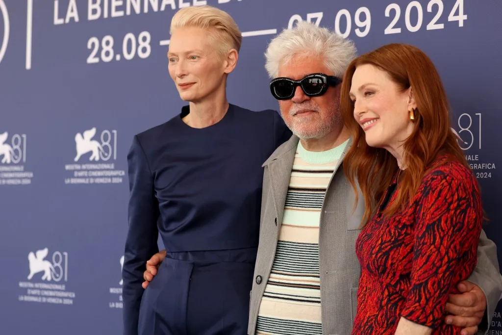 Zdjęcie Julianne Moore dołącza do obsady The Room Next Door Pedro Almodovara