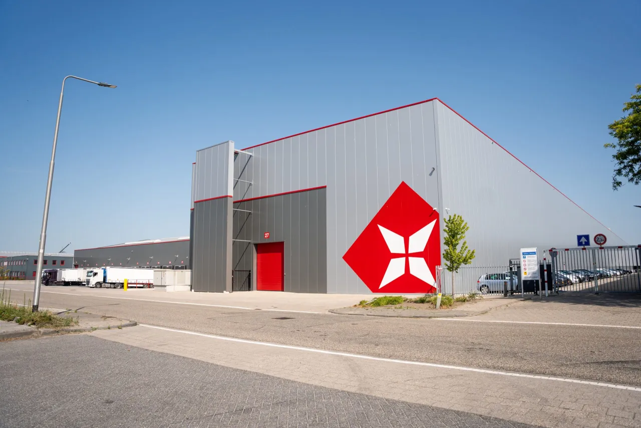 Mapa Polski z zaznaczonymi głównymi hubami logistycznymi