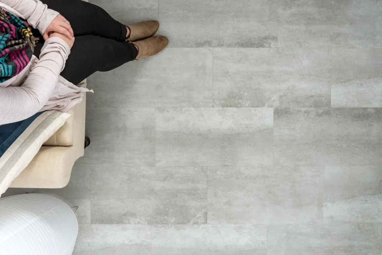 panele winylowe imitacja betonu i kamienia