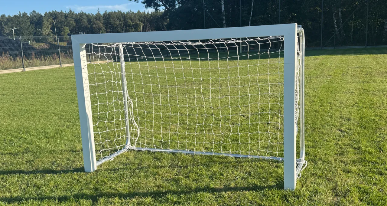 tabela cen bramek piłkarskich