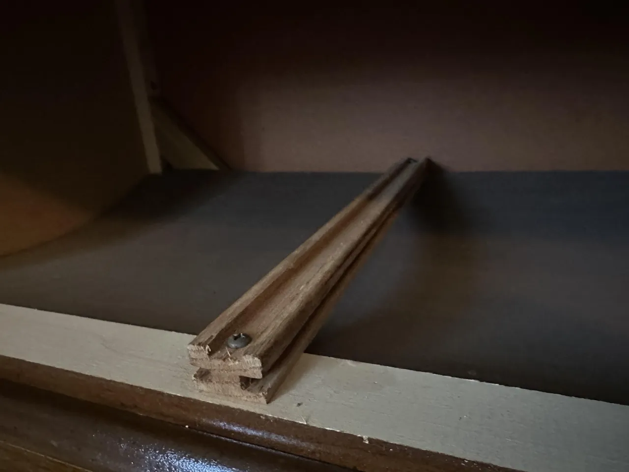 smarowanie drewna woskiem