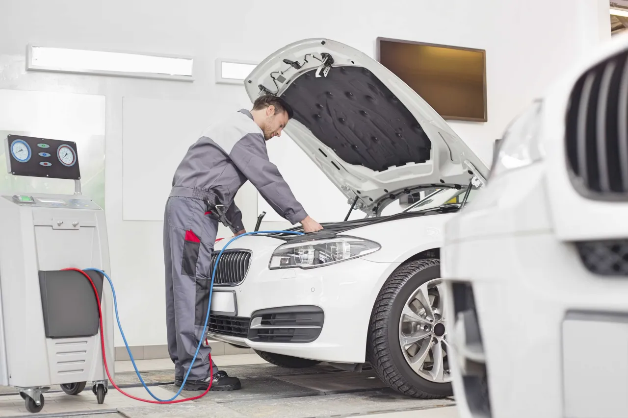 Aktualny cennik przeglądu samochodu 2026