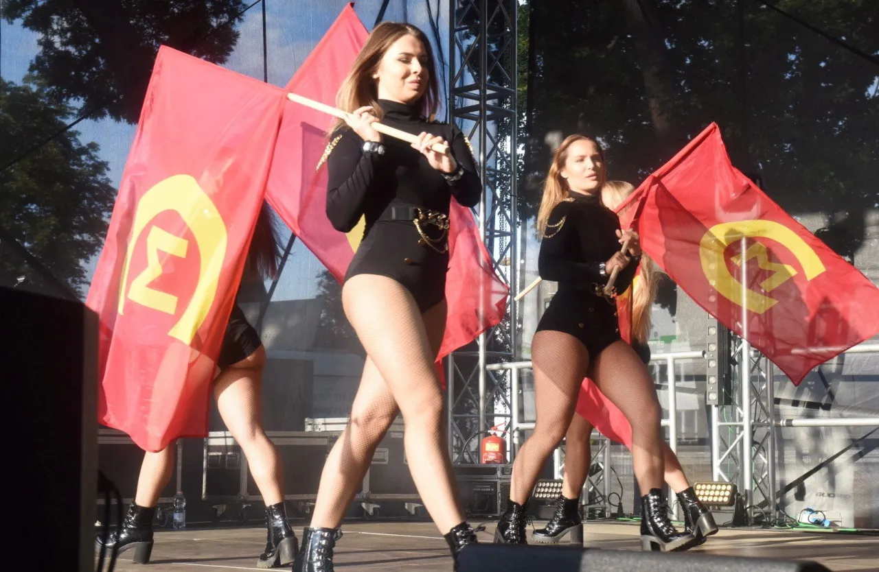 impreza disco polo ruda tańczy