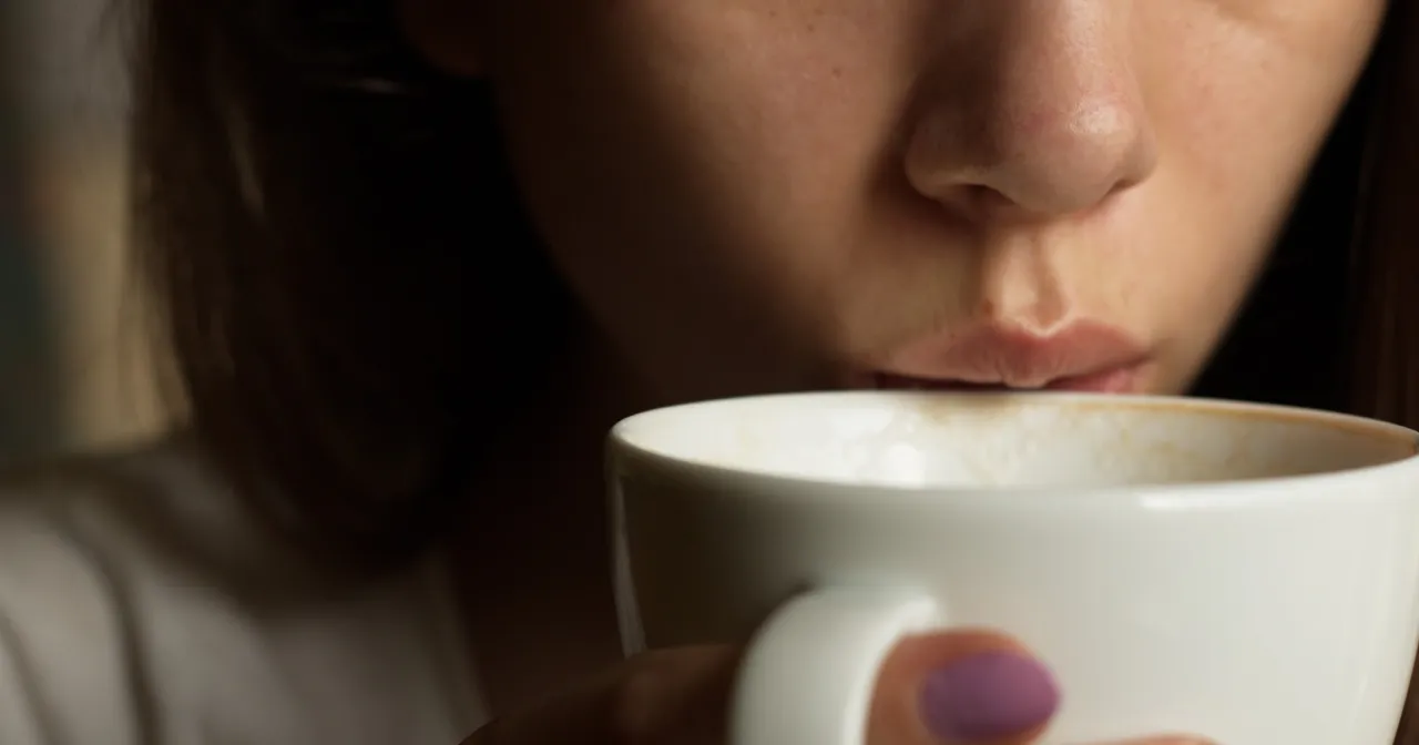 negatywne skutki kawy na kaca