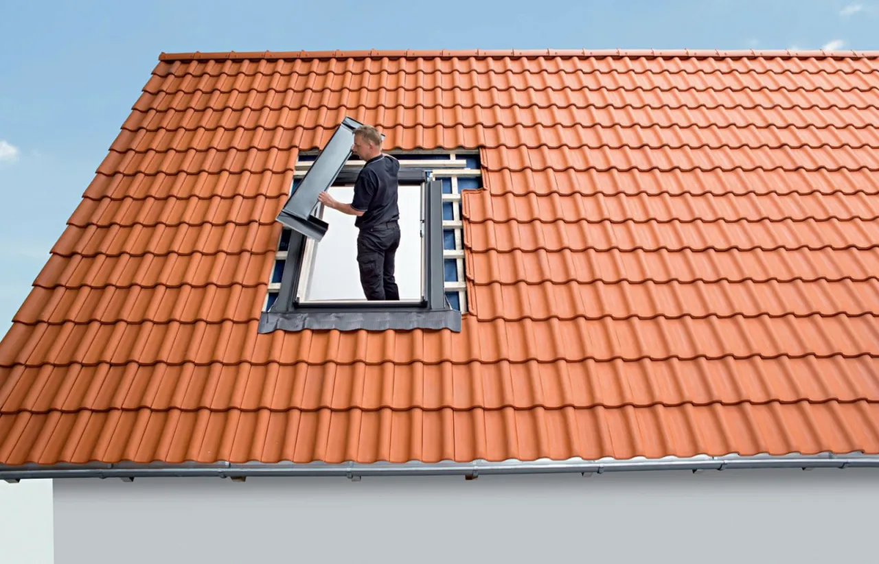 Rodzaje okien dachowych por&oacute;wnanie