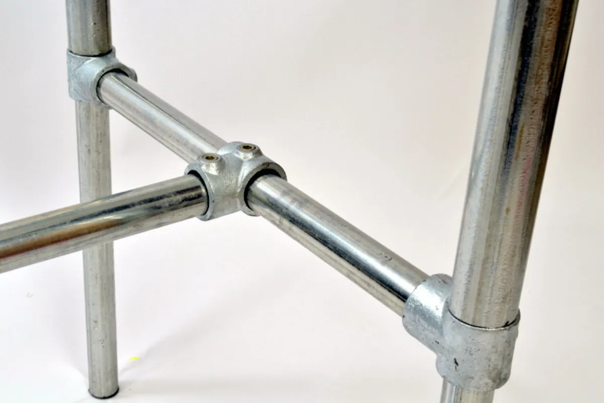 Czynniki wpływające na cenę rur stalowych zaciskowych