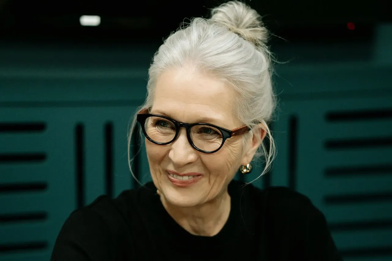 składniki aktywne w kosmetykach, kwas hialuronowy peptydy