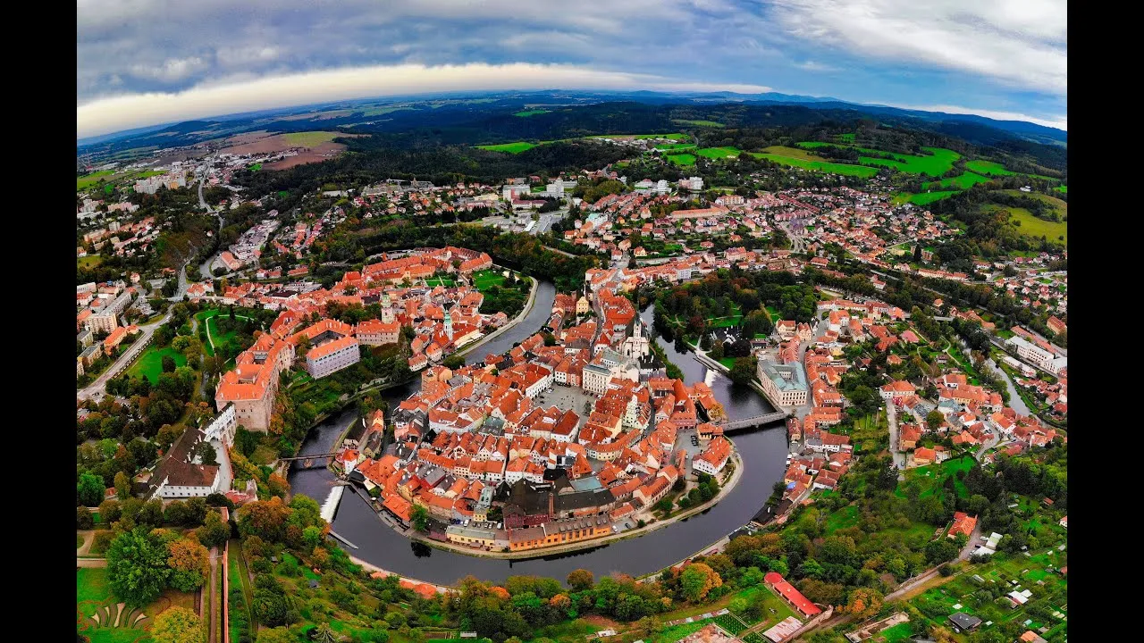 Czeski Krumlow z lotu ptaka
