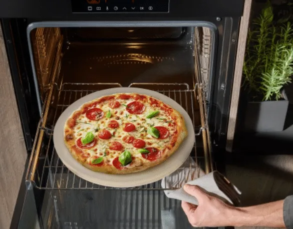 Piekarnik z kamieniem do pizzy, chrupiąca pizza