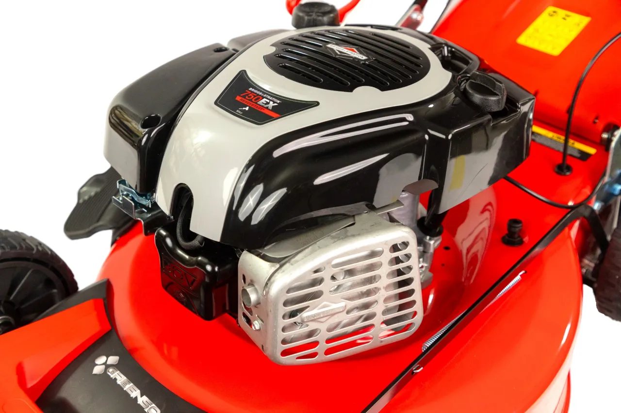 Silnik kosiarki Briggs & Stratton 750EX ReadyStart. Dowiedz się, jakie paliwo do kosiarki Briggs & Stratton będzie najlepsze.