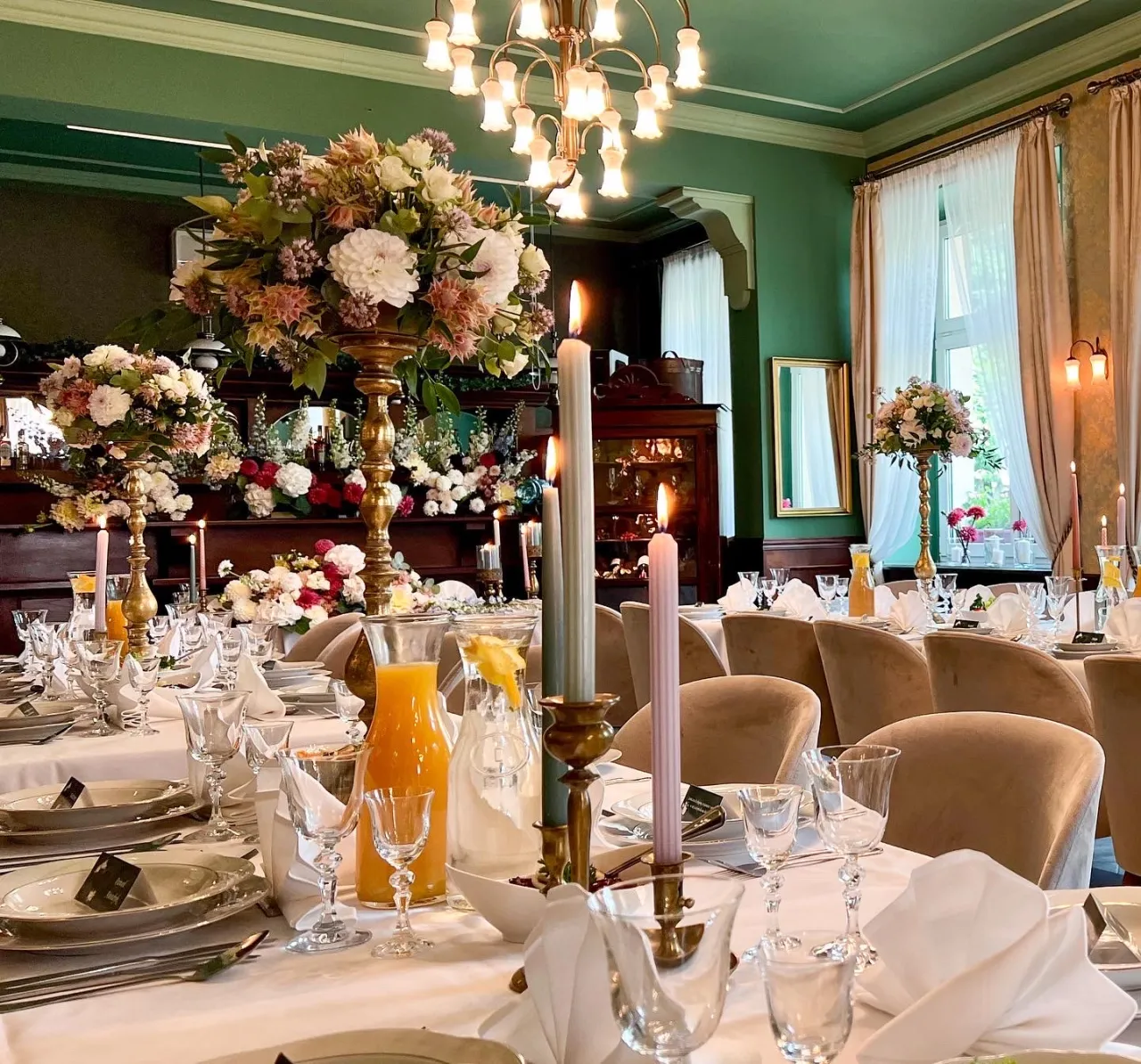 Elegancka restauracja wnętrze Kudowa Zdrój