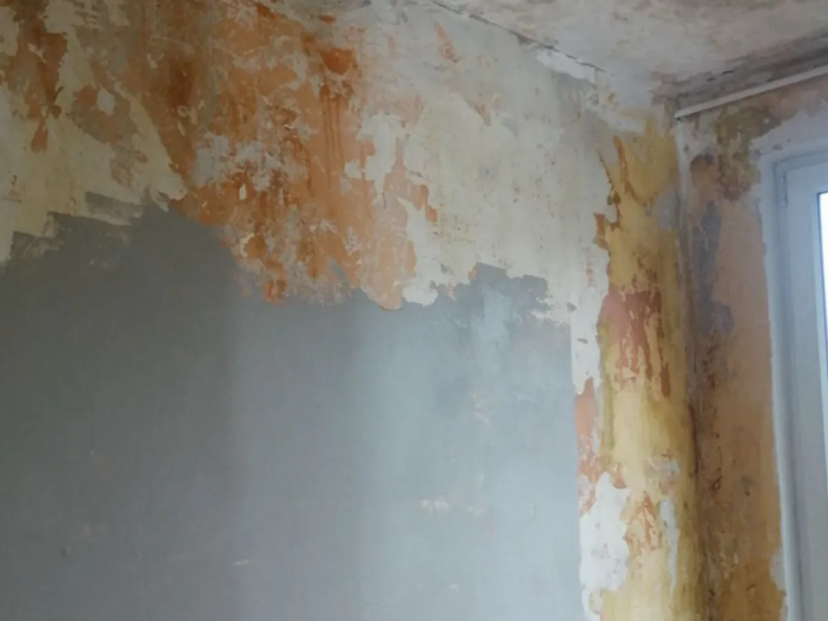 stan ścian przed położeniem gładzi