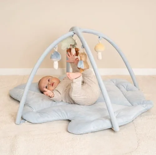 mata edukacyjna z pałąkami dla niemowlaka