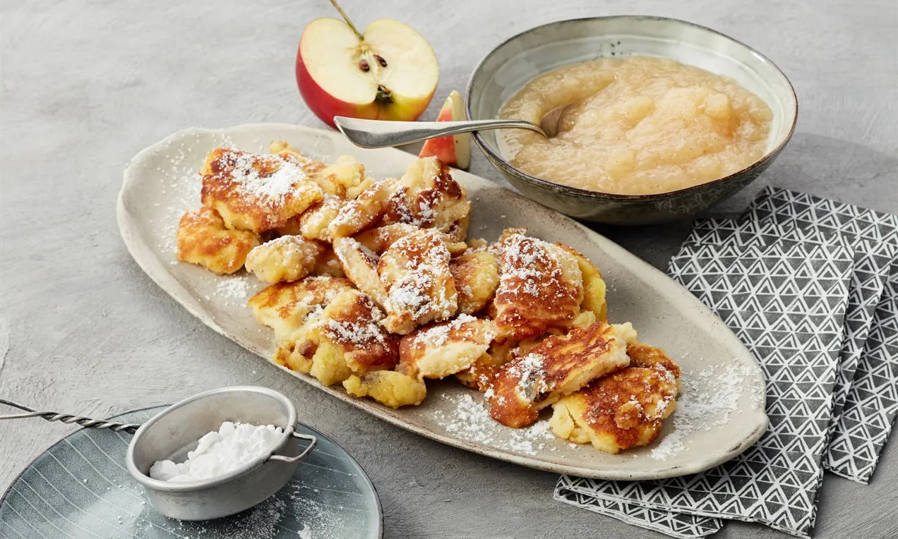 Kaiserschmarrn mit Apfelmus