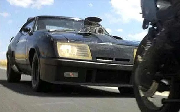 Mad Max V8 Interceptor różne wersje