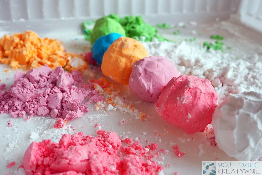 domowe masy plastyczne dla dzieci