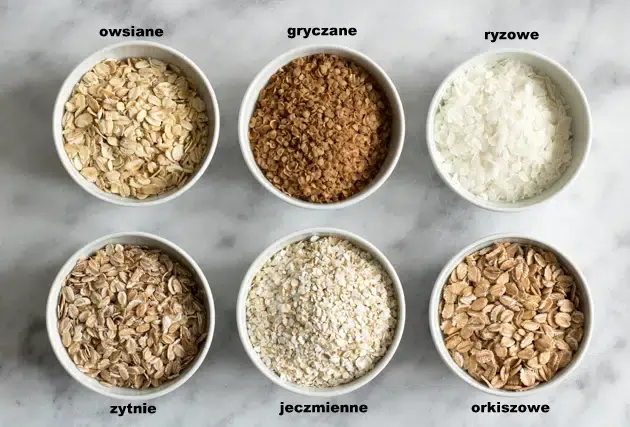 r&oacute;żne rodzaje płatk&oacute;w owsianych por&oacute;wnanie