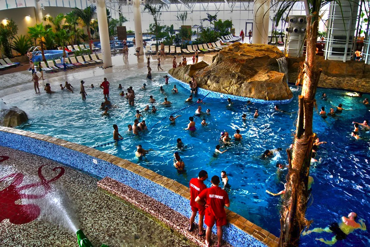 Dzieci bawiące się w aquaparku Termy Maltańskie