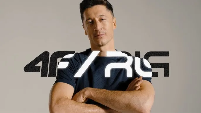 Robert Lewandowski 4F