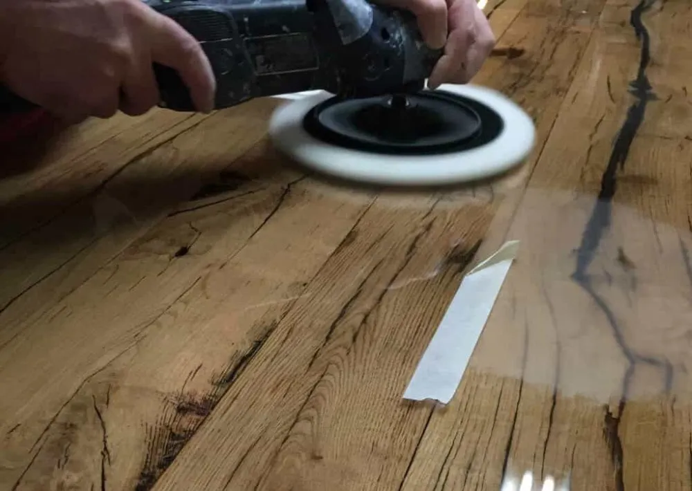 szlifowanie i polerowanie żywicy epoksydowej