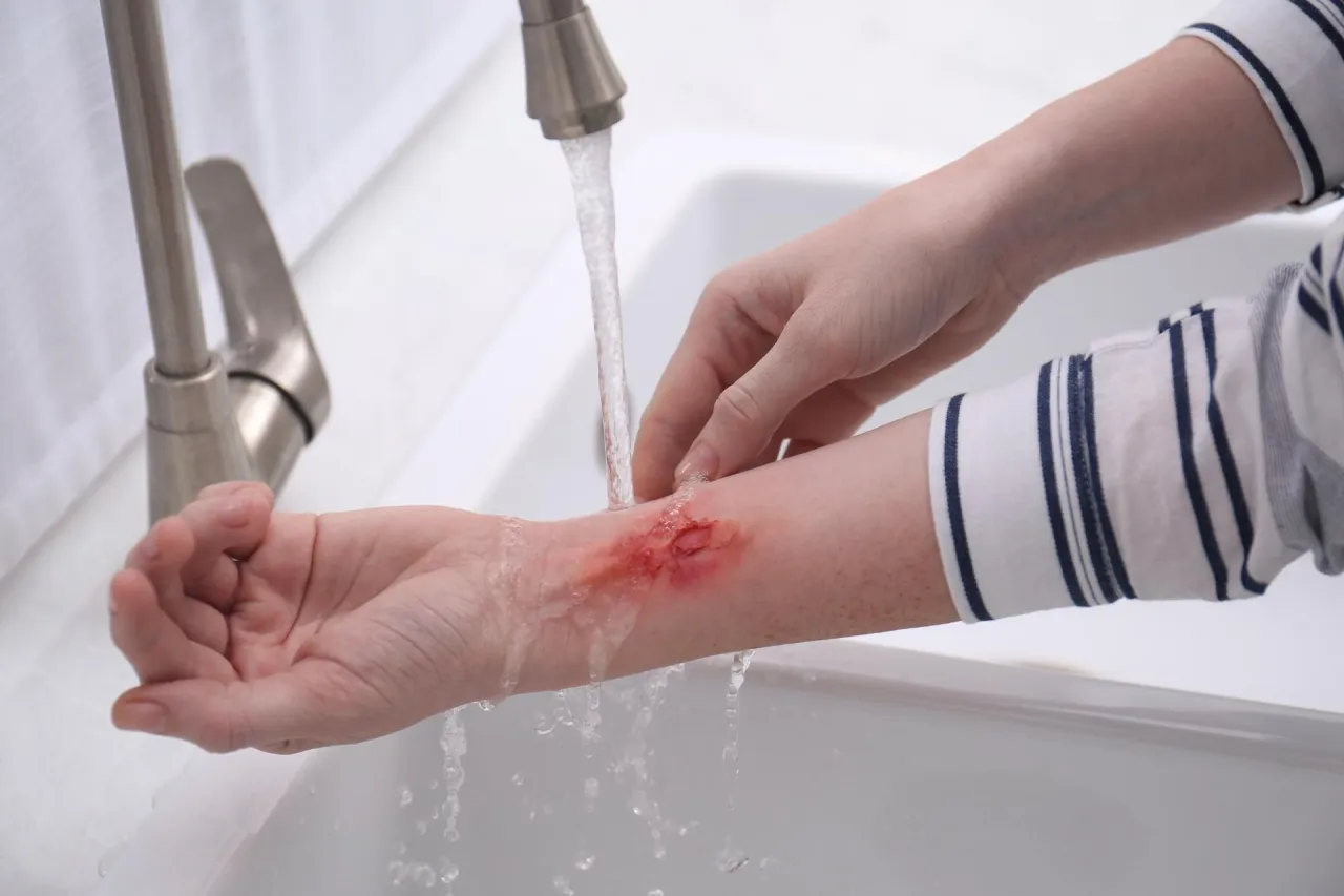 Zdjęcie Zakażona krew objawy: jak rozpoznać niebezpieczne symptomy