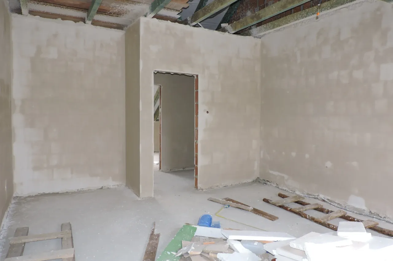 Odporność ściany na uderzenia płyta g-k tynk