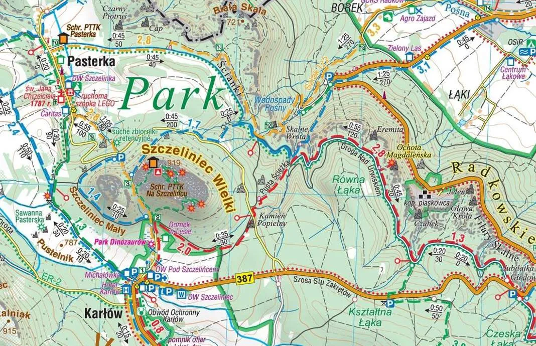 Mapa Gór Stołowych z zaznaczonymi miejscowościami noclegowymi i głównymi atrakcjami