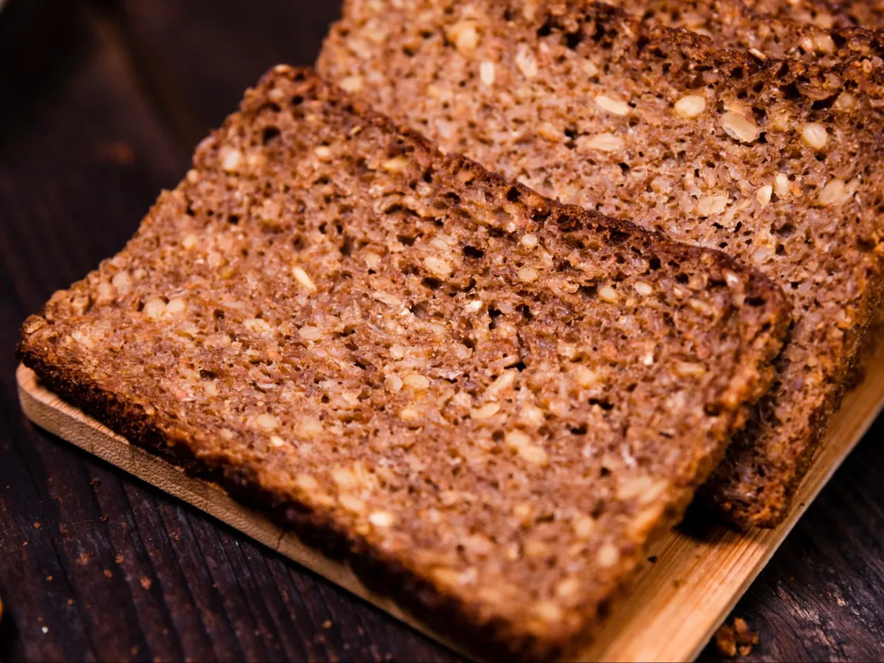 Chleb esseński żywe pieczywo