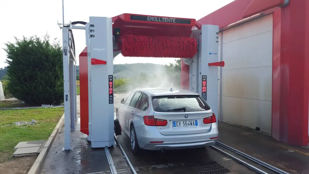 Automatyczna myjnia portalowa