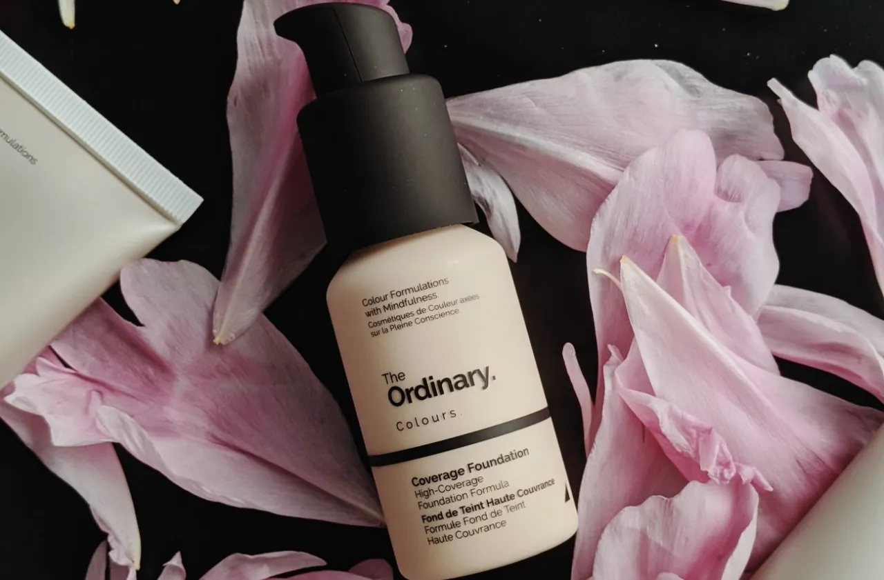 Polecane podkłady do cery naczynkowej ranking