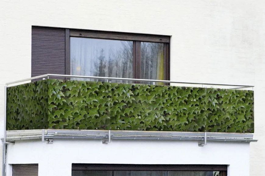 różne typy osłon balkonowych w bloku