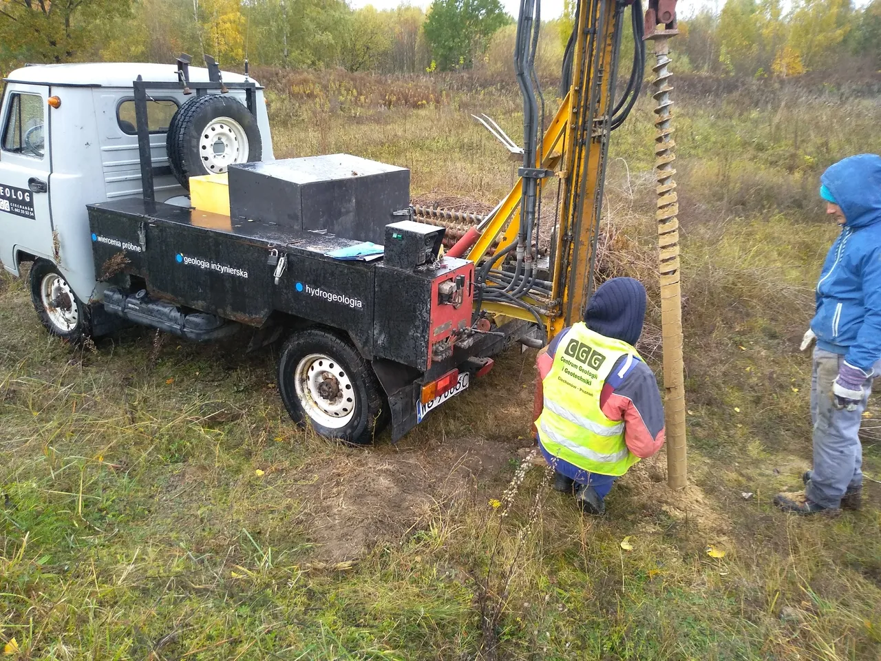Badania geotechniczne gruntu pod budowę