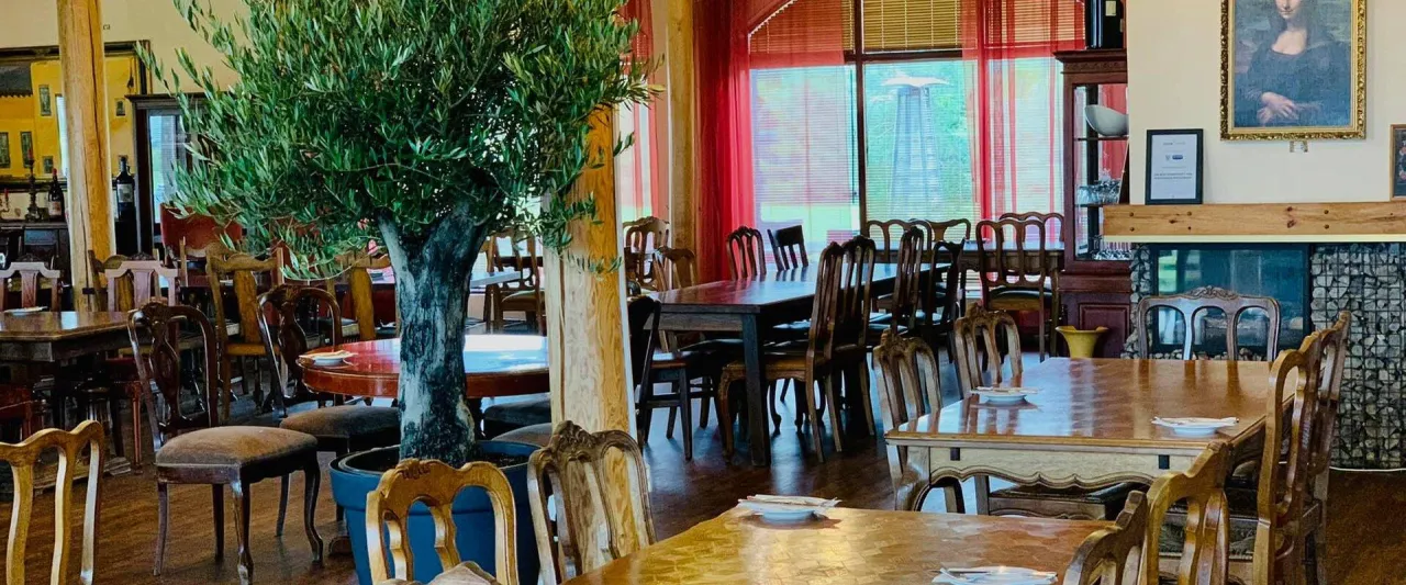 Wnętrze tradycyjnej trattorii Lucca