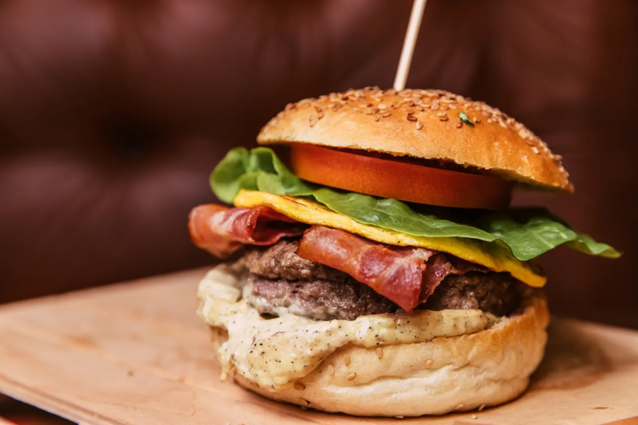 Costo hamburger Roma