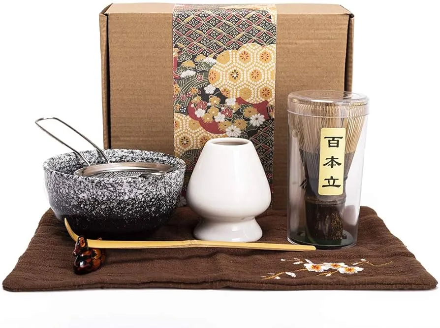 tradycyjne akcesoria do matchy chasen chawan chashaku