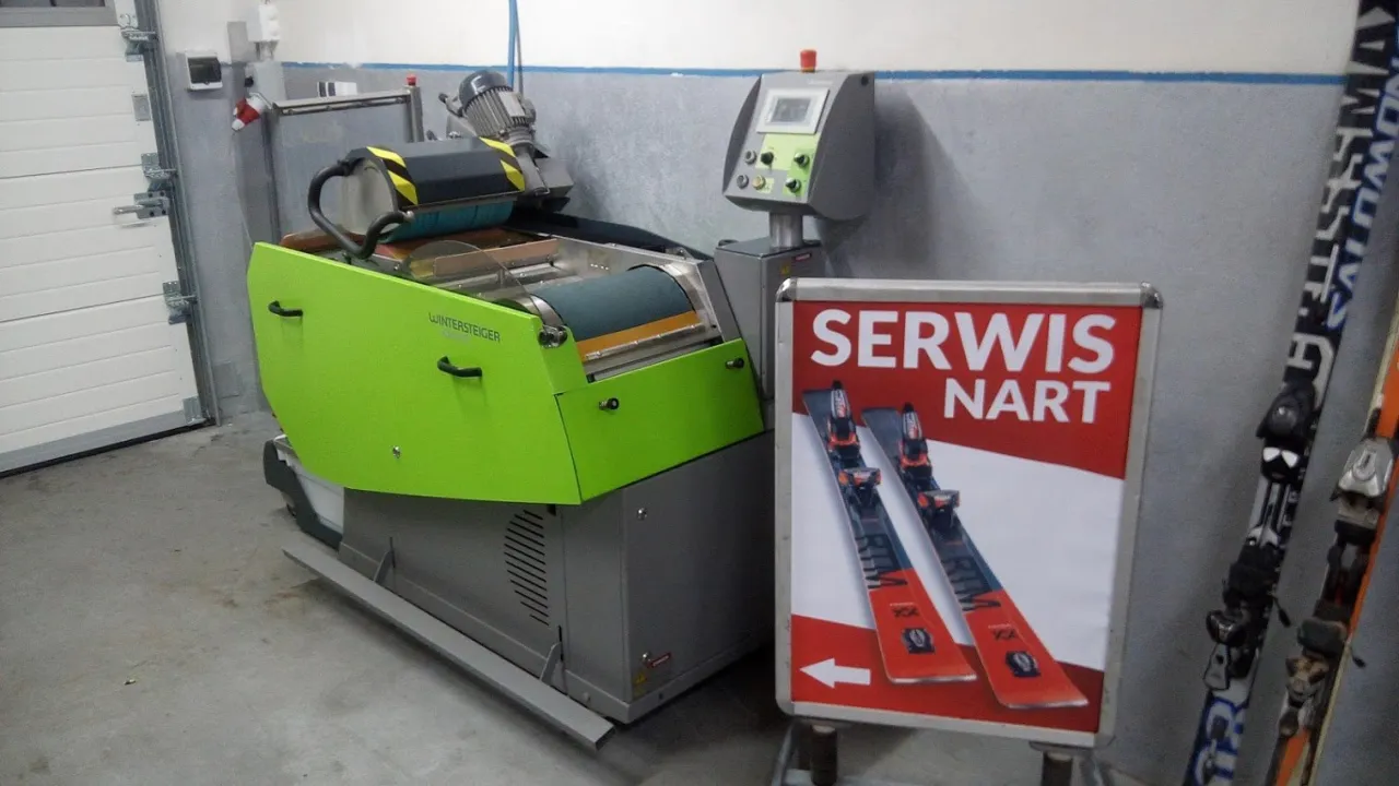 narzędzia do serwisu nart, maszyna serwisowa nart
