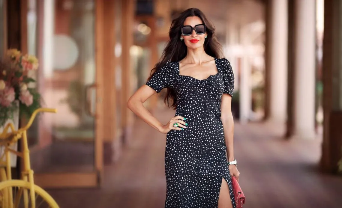 figura prostokąt stylizacje optyczne modelowanie talii