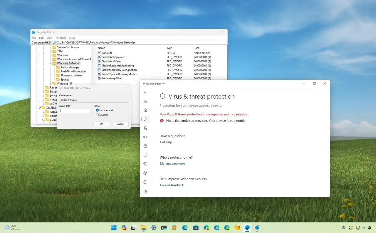edytor rejestru windows 11 disable defender