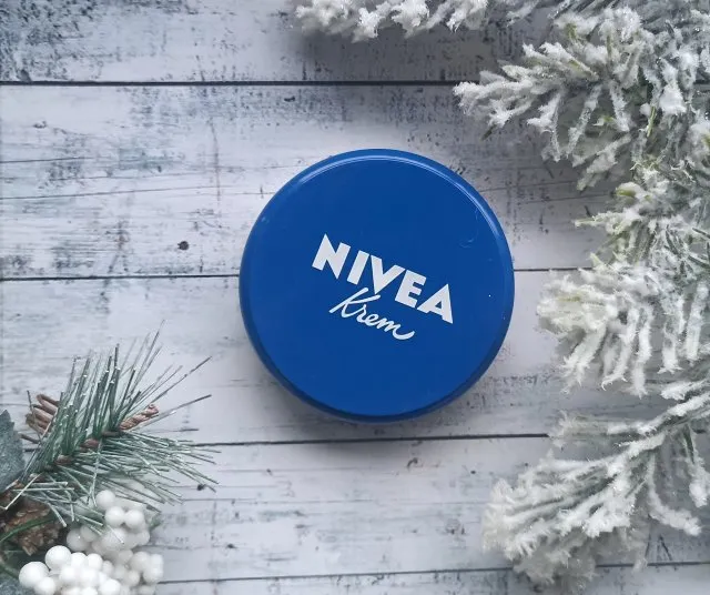 Zdjęcie Krem Nivea w metalowym czy plastikowym opakowaniu – co wybrać?