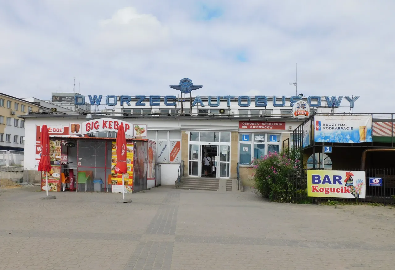 Dworzec PKS Rzesz&oacute;w Grottgera