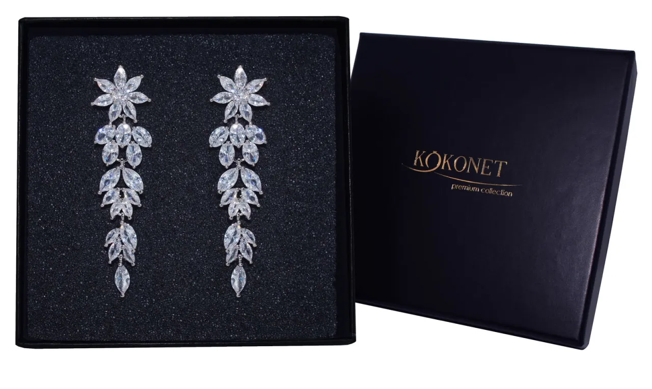 Kolczyki ślubne r&oacute;żne style i długości