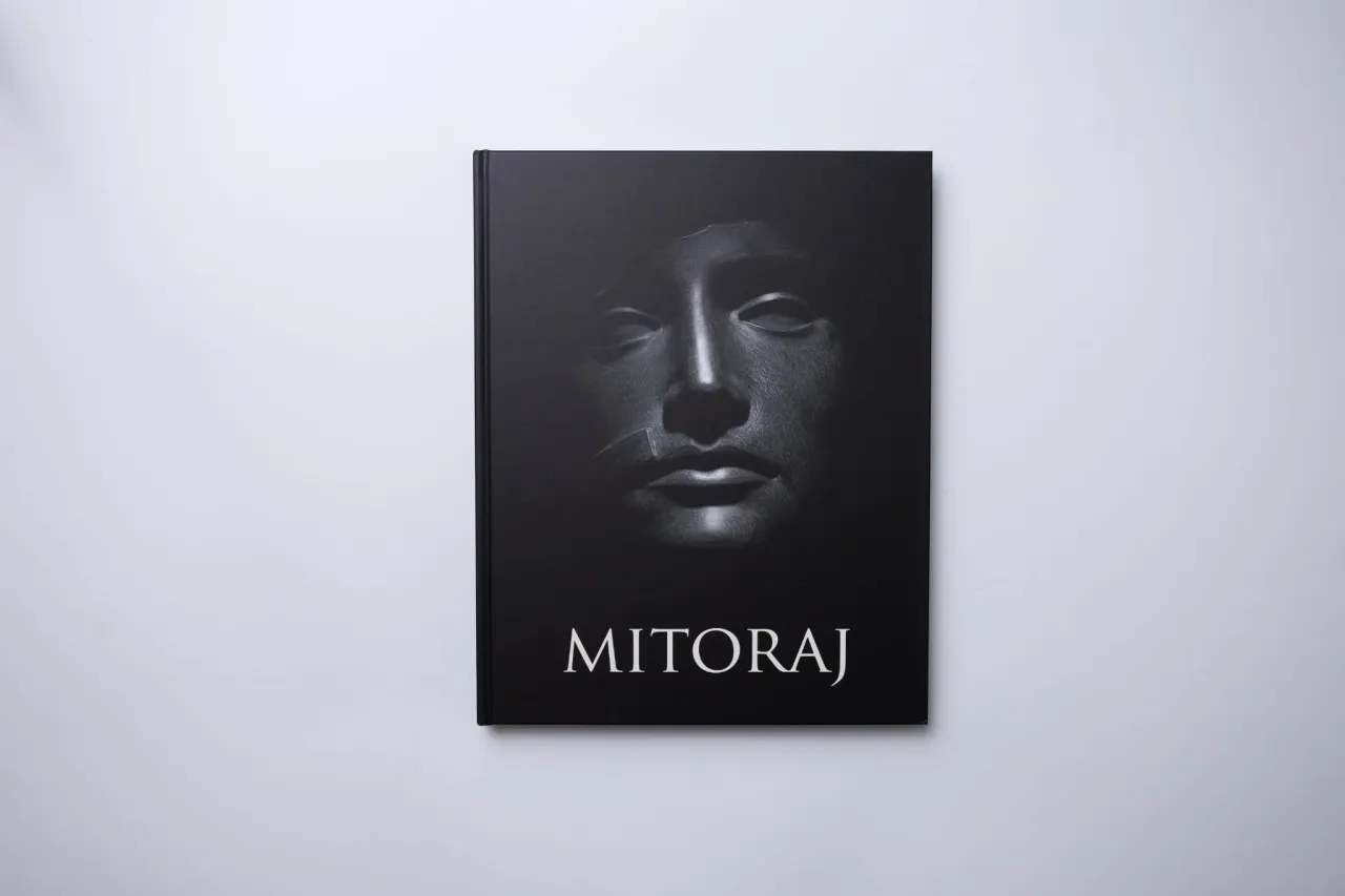 albumy Igor Mitoraj okładki książek