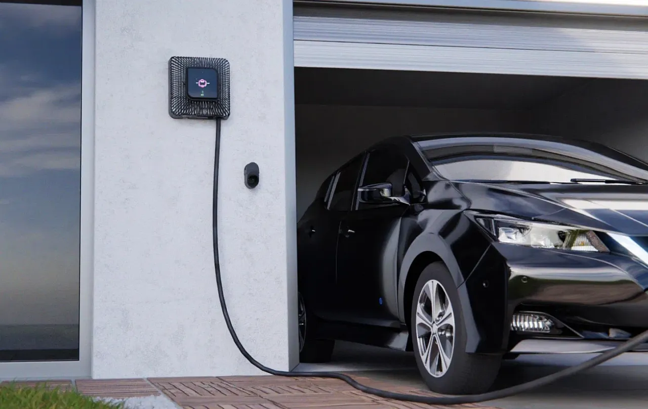 Koszty ładowania samochodu elektrycznego w domu i na stacji publicznej