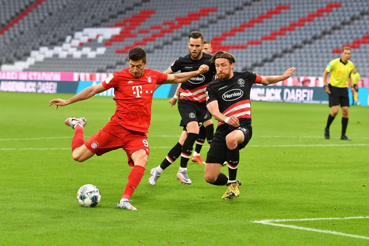 Zdjęcie Kiedy gra Bayern Monachium w Pucharze Niemiec? Sprawdź terminarz!