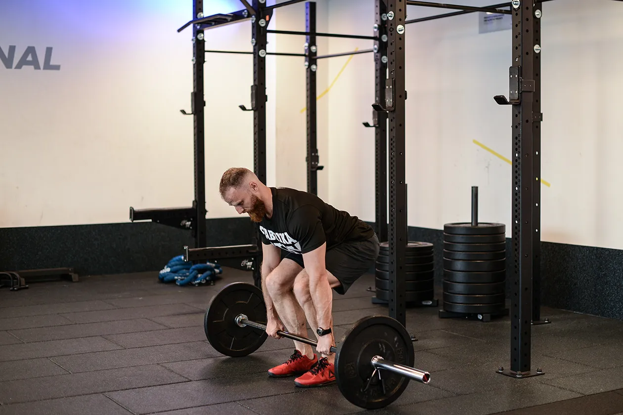 Ćwiczenia siłowe dla biegaczy, przysiad, martwy ciąg, plank