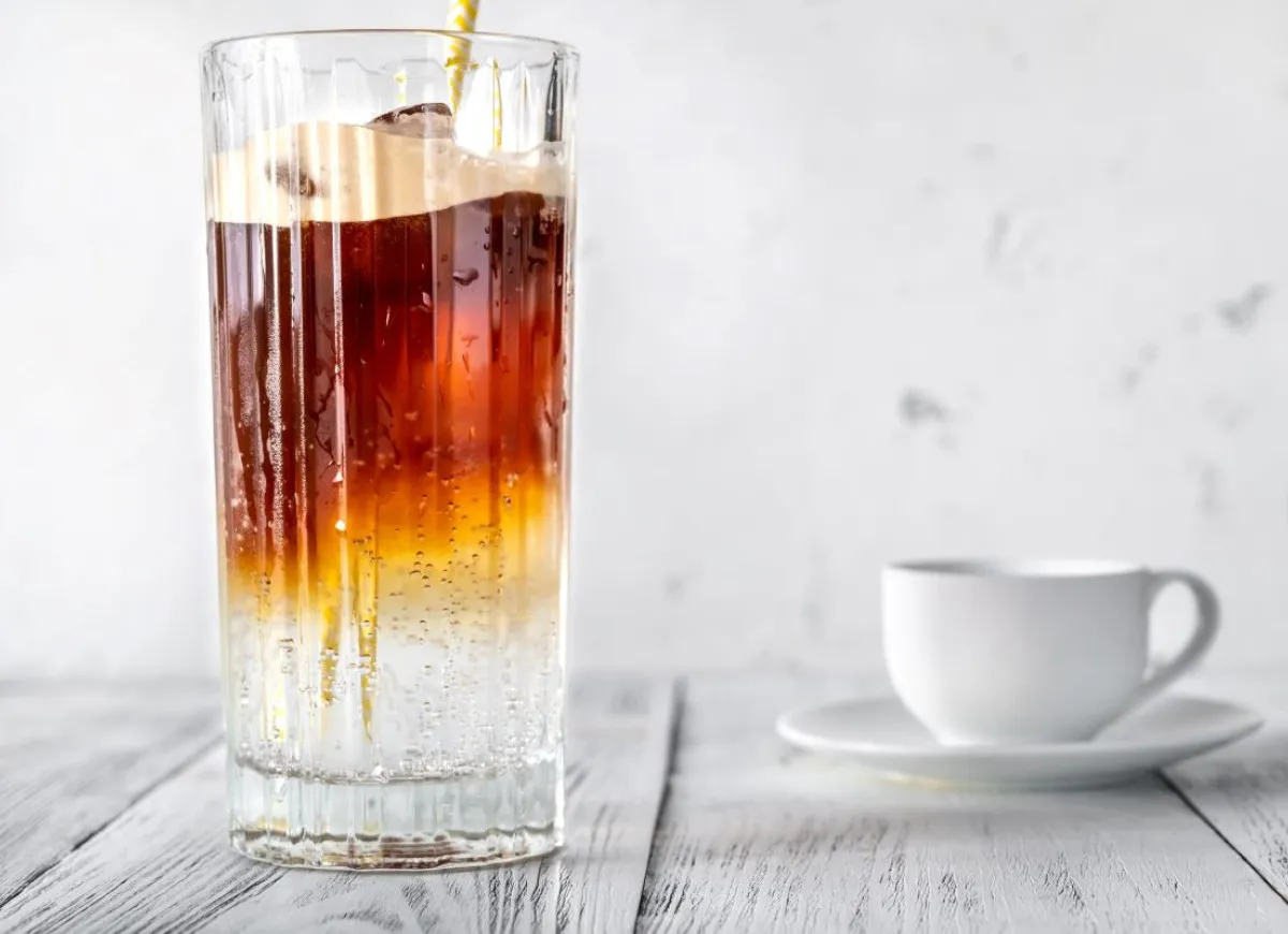 kawa mrożona cold brew espresso tonic