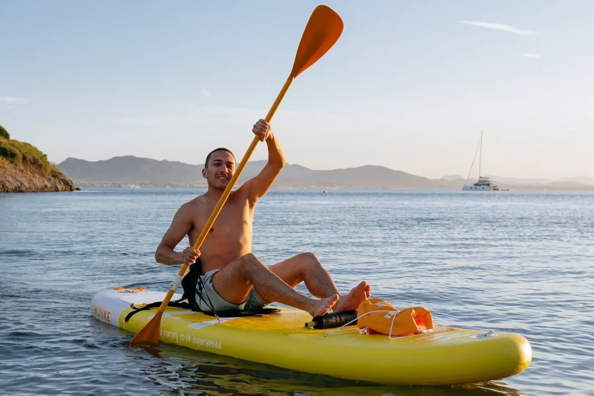 Wioślarstwo vs kajakarstwo por&oacute;wnanie łodzi i wioseł